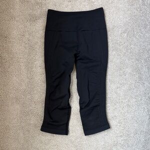 Lululemon The Flow Cropped Leggings